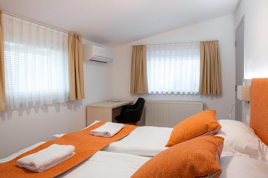 Hotel Gostilna Vovko Novo Mesto Esterno foto